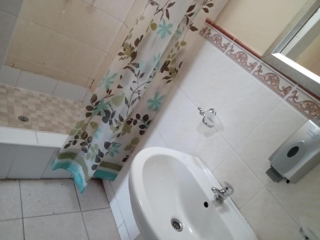 River-Ridge Guest House Gaborone Zewnętrze zdjęcie